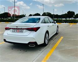 تويوتا أفالون